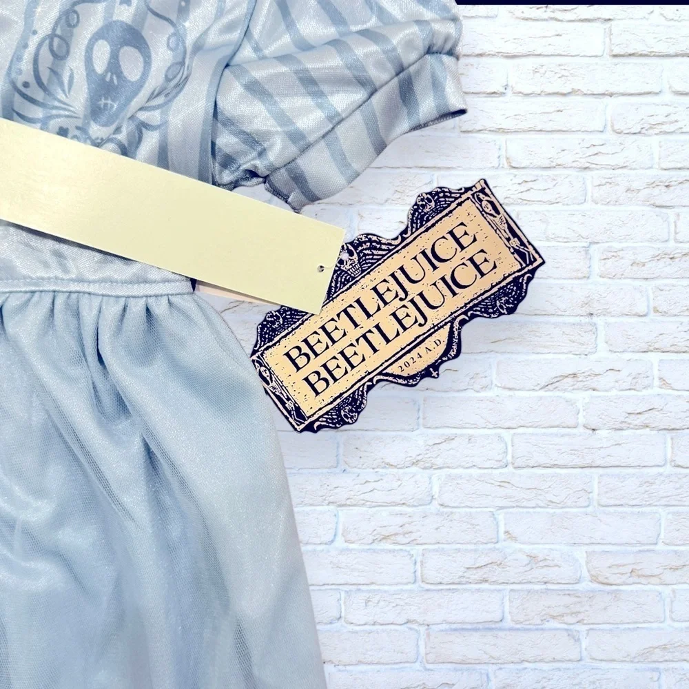 NWT Beetlejuice Astrid Dress-up nightgown blue size XS 4 / 5